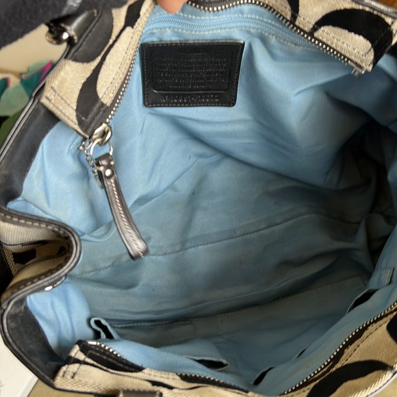 Coach Signature Hampden Bag - Picture 5 of 6